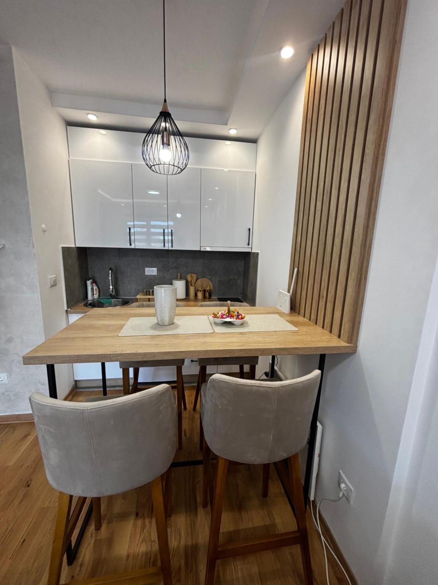 Apartment Kozomara - U Sklopu Tivove *
